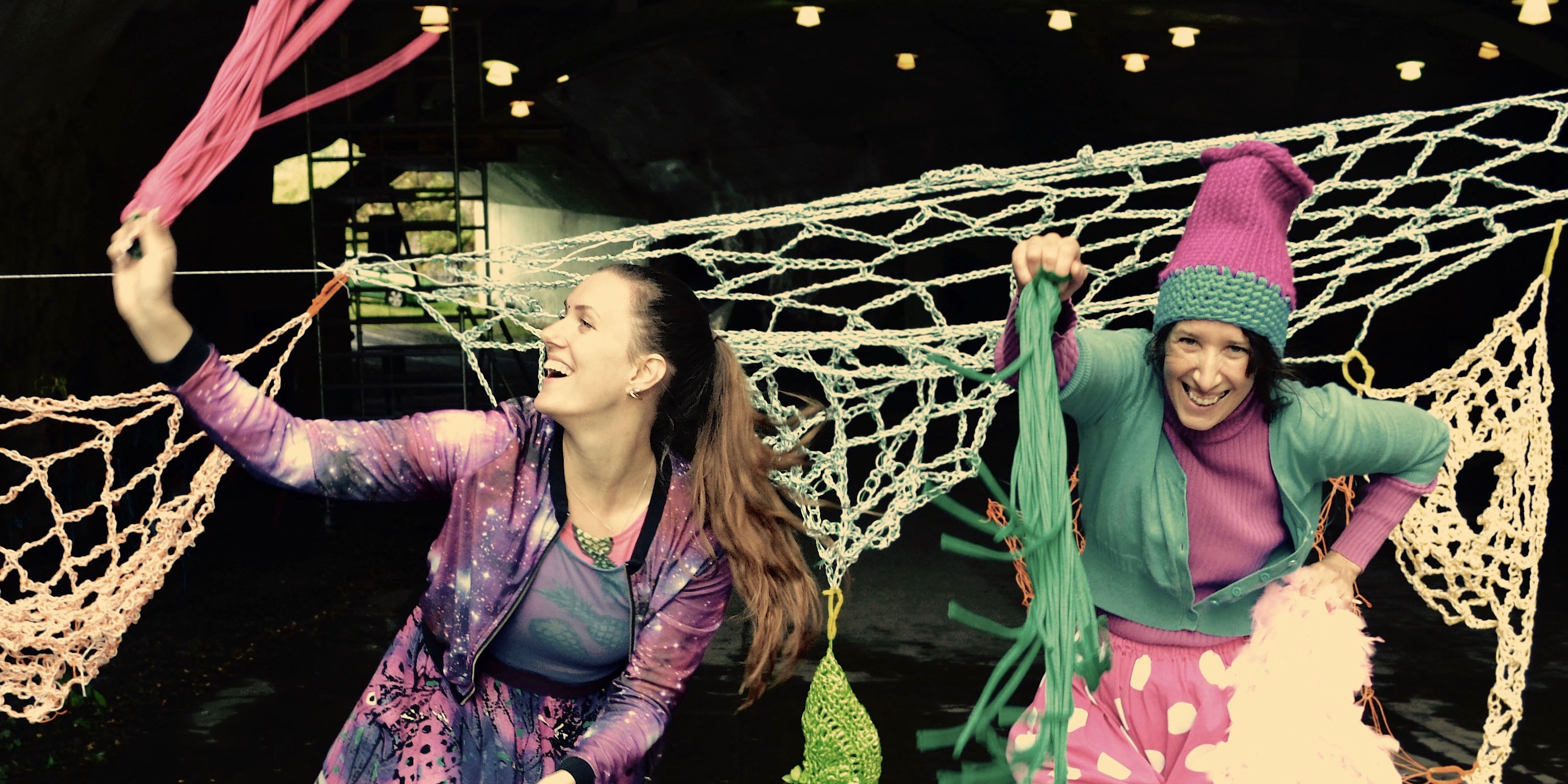 Image of the dance workshop Virkhall with Berith Stennabb and Billie Hammarberg. Photo: Mireille Leblanc